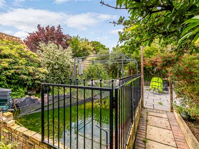 Picture 30
